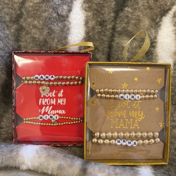 ❤️ NWT MOMMY & ME Matching Beaded Bracelet Set(s) • Happy Valentines 💌 Day! - Picture 2 of 8